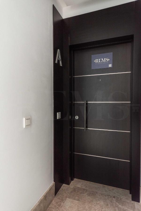Lovely Boho Apartment With Parking - Historic Center By Rems مالقة المظهر الخارجي الصورة